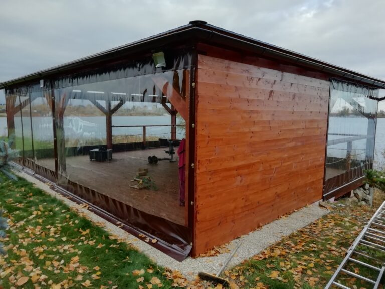 PVC opláštenie altánku alebo terasy – realizácia LuxPlachty
