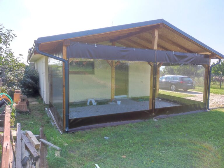PVC opláštenie altánku alebo terasy – realizácia LuxPlachty